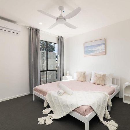 Netflix Brand New 4Br Fast Nbn Ac Free Parking Villa Gold Coast Exterior photo